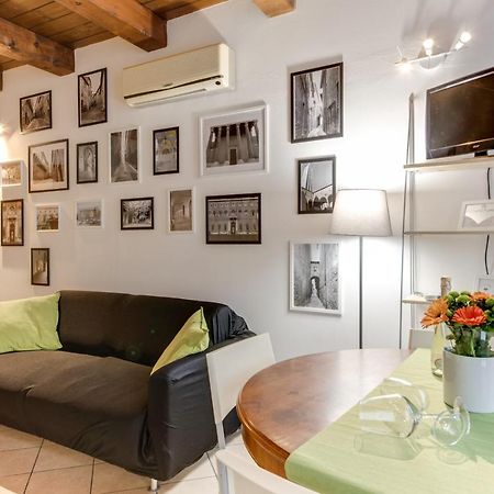 Romagnabnb Studio Mazzini Lägenhet Forlì Exteriör bild